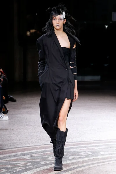 Look 6